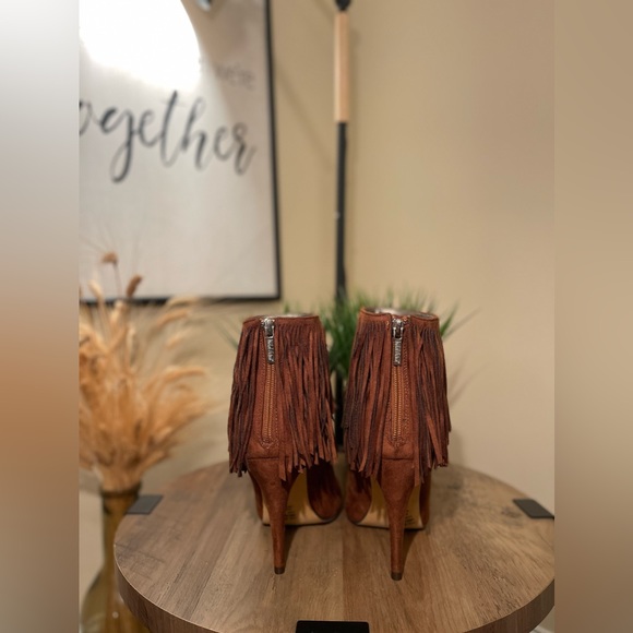 Cognac Melvins 8 Size Suede Brown Bootie - Picture 6 of 9